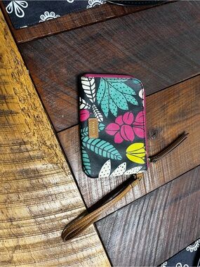 Fossil Floral Zip  Wallet Wristlet - Black with Pink & Teal
